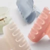 4 szt. żelowych spinek typu „claw”