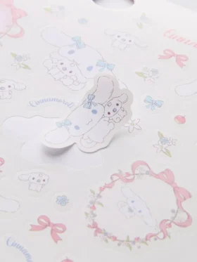 500 naklejek Hello Kitty z Cinnamoroll