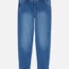 7–15 lat | jeansy typu sweatpants z podwiniętymi nogawkami