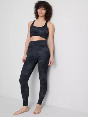 Aktywny top typu crop top z nadrukiem marmuru i tyłem typu racerback