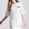 Bawełniana koszulka typu boyfriend w oversize’owym kroju z nadrukiem