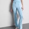 Bawełniane spodnie dresowe z zakładkami i rozszerzanymi nogawkami