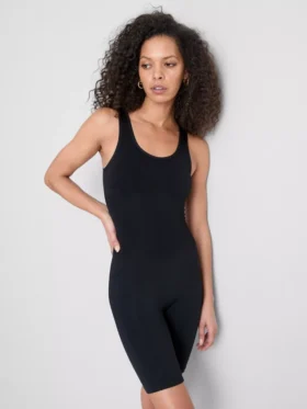 Bezszwowa bielizna modelująca sylwetkę