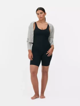 Bezszwowy body modelujący sylwetkę