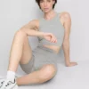 Bezszwowy, prążkowany top typu crop top