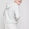 Bluza z kapturem zapinana na zamek