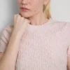 Bluzka z marszczonego materiału z krótkim rękawem