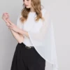 Body z narzutką w stylu peleryny