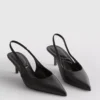 Buty na obcasie z paskiem z tyłu z imitacji skóry