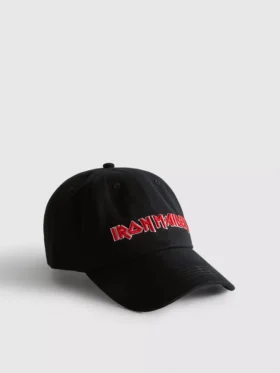 Czapka z daszkiem z motywem Iron Maiden