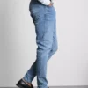Dżinsy skinny o średniej wysokości talii