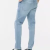 Dżinsy skinny o średniej wysokości talii