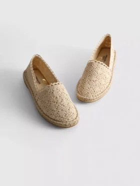 Espadryle z koronką