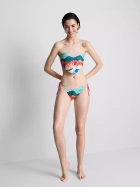 Góra bikini w stylu bandany z malowniczym nadrukiem