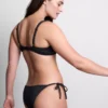 Górka bikini z fiszbinami na pełniejszy biust