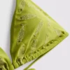 Haftowany trójkątny top bikini z motywem ryb