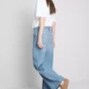 Jeansy z bawełnianego denimu o prostym kroju marki The Edit