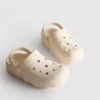 Klapki plażowe typu slingback