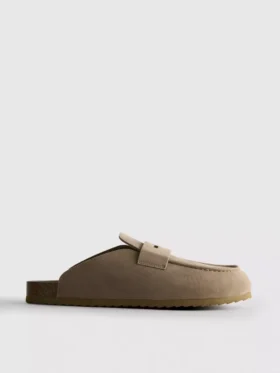 Klapki typu loafer