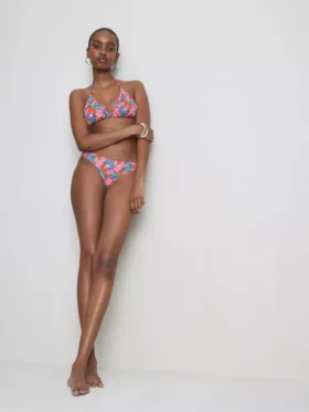 Komplet bikini w stylu brazylijskim z trójkątnym stanikiem