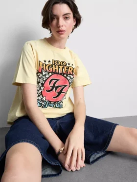 Koszulka z grafiką z albumu Foo Fighters