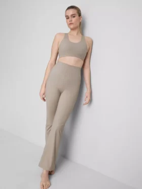 Krótka koszulka sportowa Bodysculpt z wycięciami