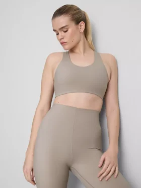 Krótka koszulka sportowa Bodysculpt z wycięciami