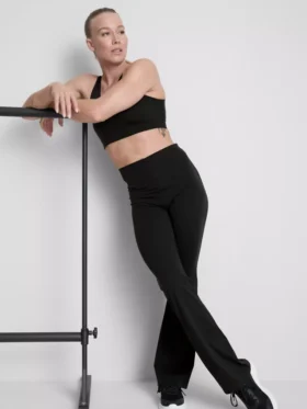 Legginsy BodySculpt z wysokim stanem i rozszerzanymi nogawkami