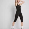 Legginsy capri z wysokim stanem, zapewniające płynne wsparcie podczas aktywności fizycznej