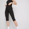 Legginsy capri z wysokim stanem, zapewniające płynne wsparcie podczas aktywności fizycznej