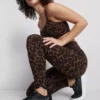 Legginsy sportowe w panterkę z wysokim stanem