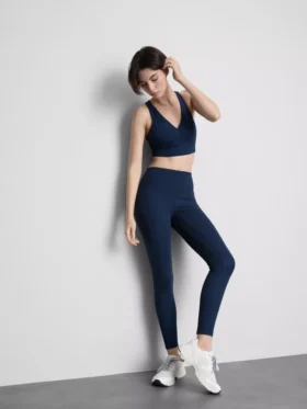 Legginsy sportowe z wysokim stanem, zapewniające płynne wsparcie