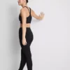 Legginsy sportowe z wysokim stanem, zapewniające płynne wsparcie