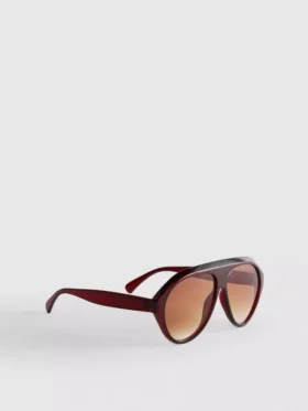 Masywne okulary przeciwsłoneczne w stylu aviator