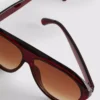 Masywne okulary przeciwsłoneczne w stylu aviator