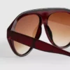 Masywne okulary przeciwsłoneczne w stylu aviator
