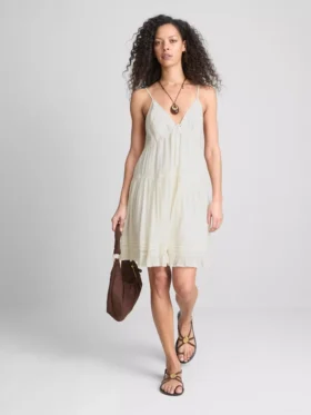 Mini sukienka z falbanami i koronkową lamówką Paula Echevarría