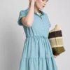 Mini sukienka z krótkim rękawem i warstwowym krojem
