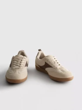 Niskie sneakersy z gumową podeszwą