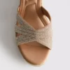 Ozdobione espadryle na koturnie