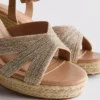 Ozdobione espadryle na koturnie