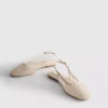 Płaskie Buty z paskiem z tyłu i kryształkami