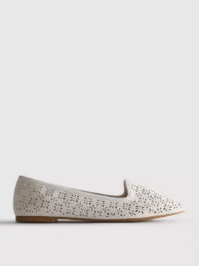 Płaskie Buty z wycięciami