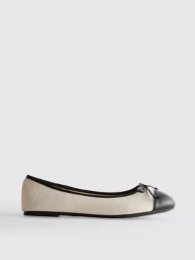 Płaskie Buty z wzmocnionym czubkiem