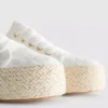 Płócienne sneakersy z płaską platformą z juty