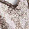 Piżama z koronkową koszulką na ramiączkach w panterkę