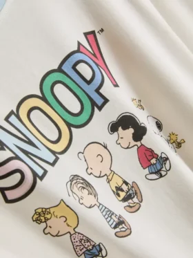 Piżama z nadrukiem postaci Snoopy’ego z serii „Peanuts”