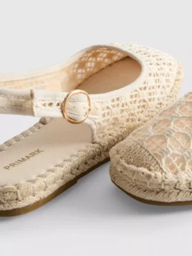 Sandały typu espadryle z paskiem z tyłu