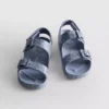 Sandały z paskiem zapinanym na klamrę