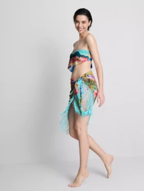 Sarong z frędzlami w tropikalny wzór